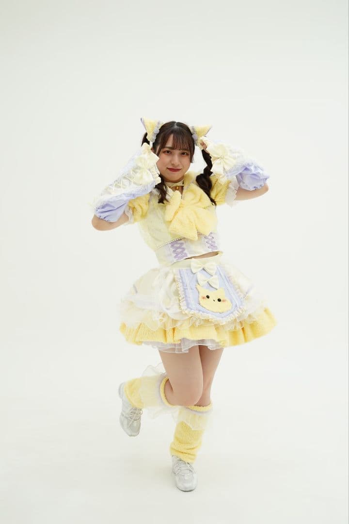 アイドル衣装　生誕祭　ハンドメイド　衣装　黄色パープル　猫　ふわふわ　コスプレ