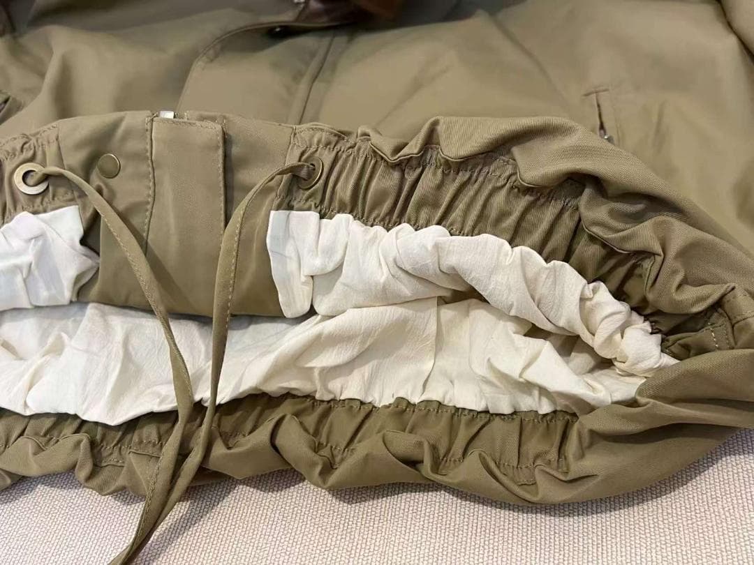 Acne Studios ベージュ ナイロンジャケット 美品 M