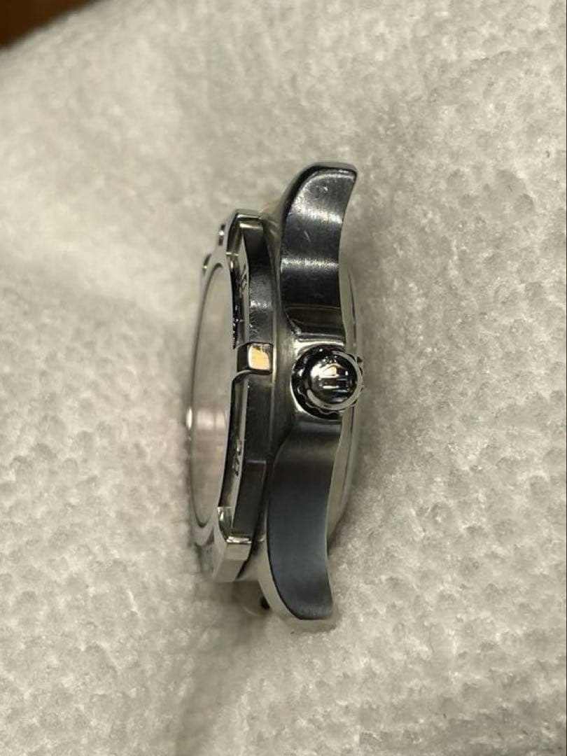 TAGHEUER クォーツじゃない！Diver's 200m ピンク自動巻　箱付