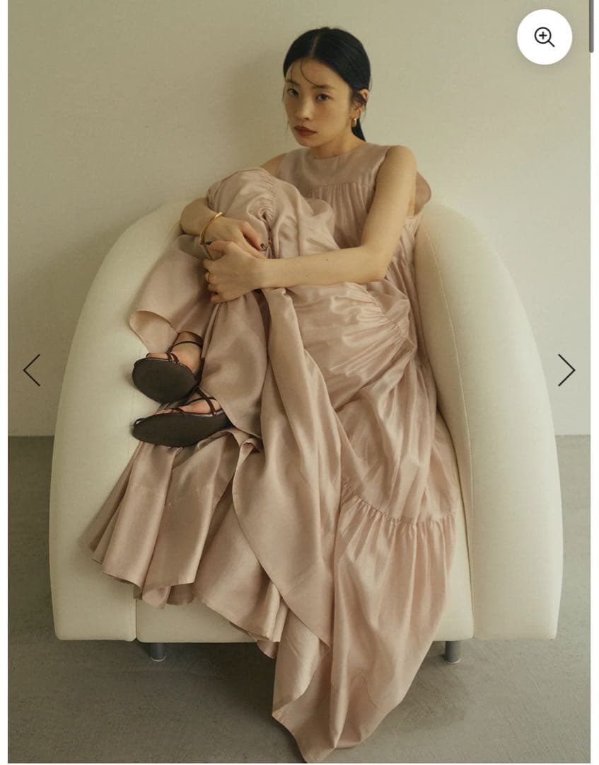 ánuans テンセルリッチオーガンティアードワンピース