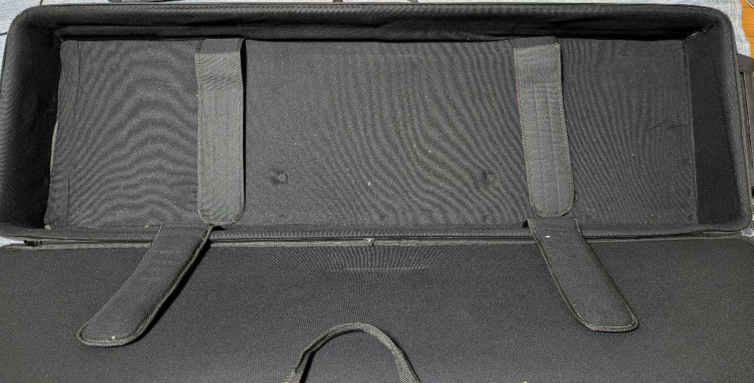 Roland Fantom X8 シンセサイザー