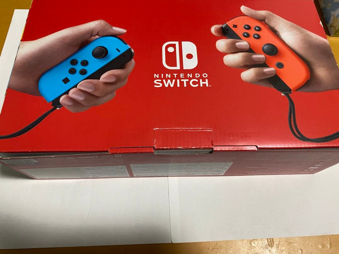 美品☆ Nintendo Switch 本体 ネオンブルー・オレンジ ソフト2本