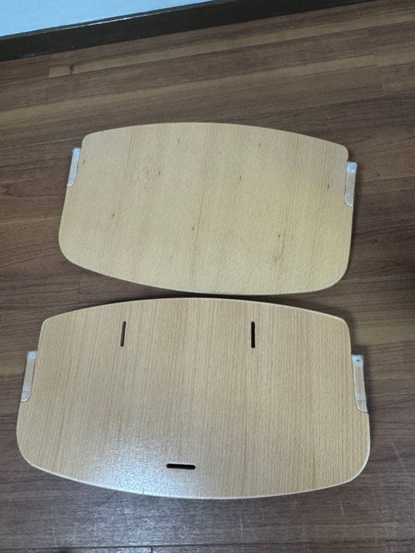 ビヨンドジュニアハイチェア Abiie オリーブ beyond 少し難あり