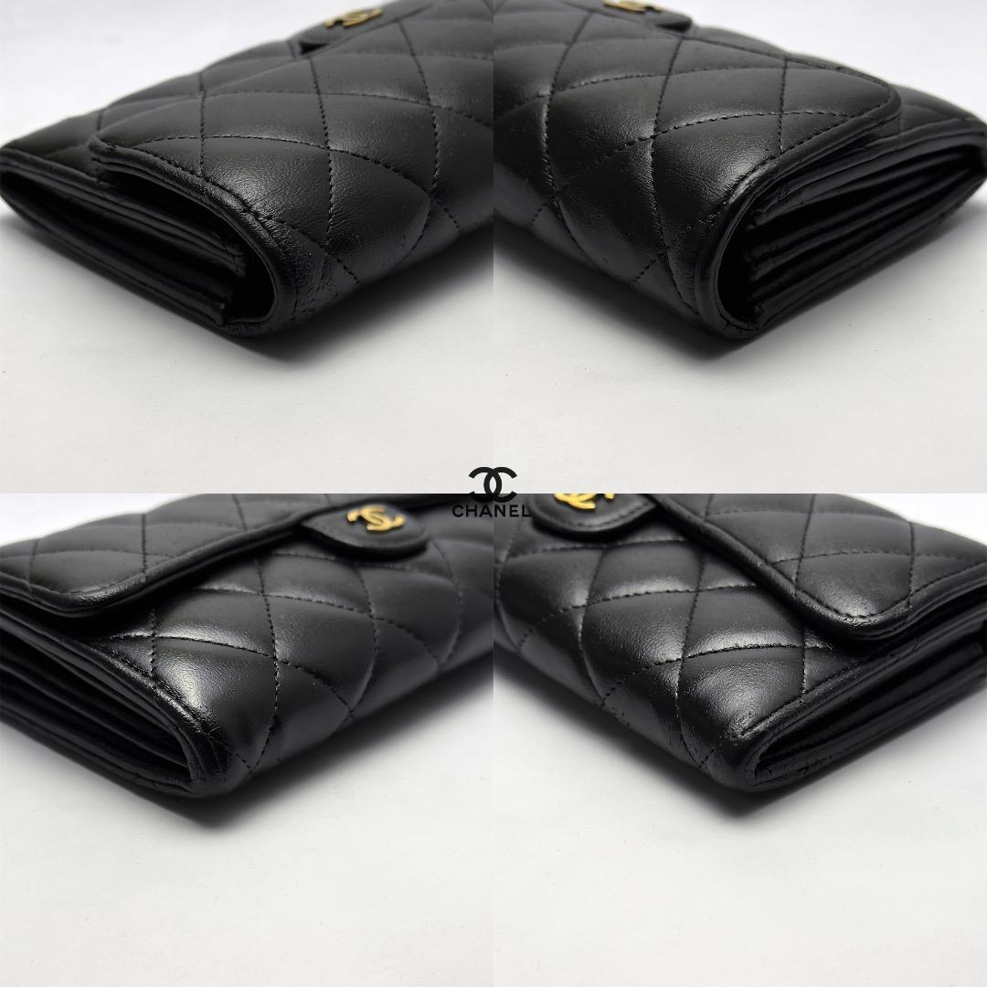 正規品　CHANEL シャネル　マトラッセ　ゴールド金具　フラップ　長財布