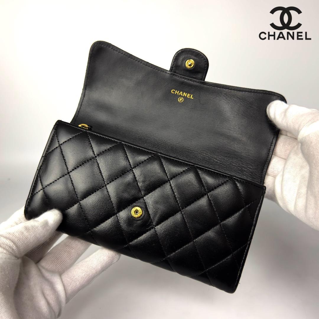 正規品　CHANEL シャネル　マトラッセ　ゴールド金具　フラップ　長財布
