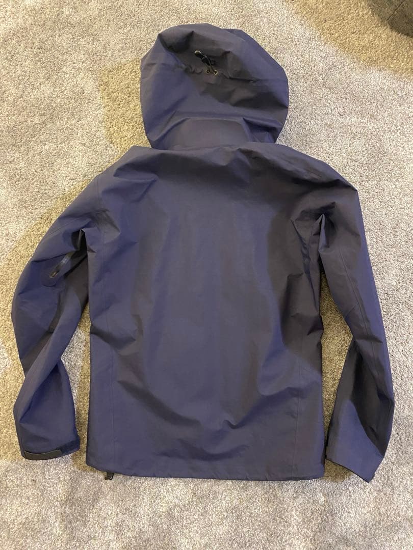 アークテリクス ベータSLジャケット ブラックサファイア ネイビー Sサイズ