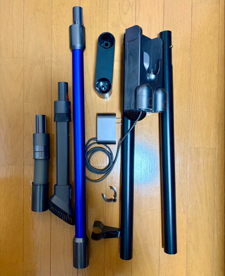 DysonMicro1.5kg sv21スティッククリーナー本体 充電器スタンド