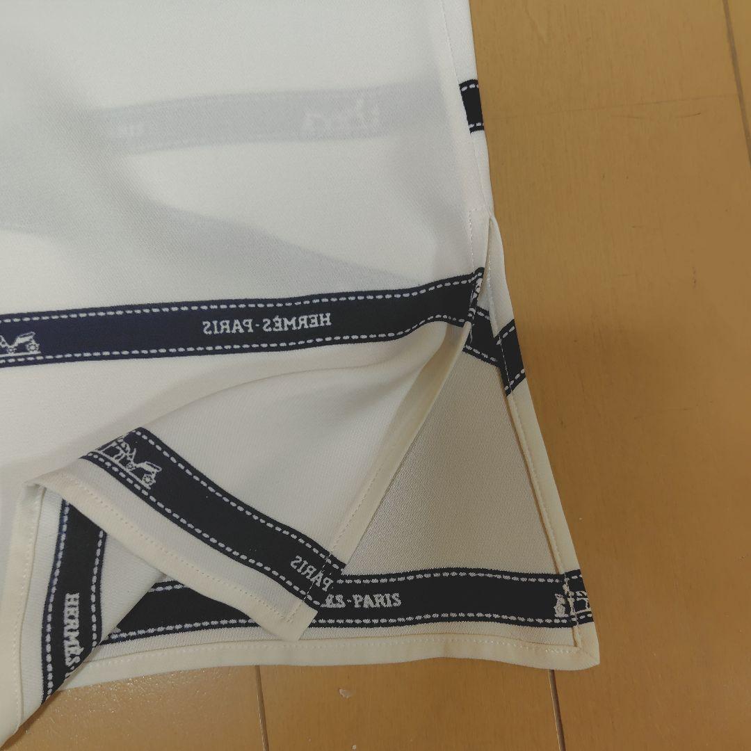 HERMES ボルデュックリボンシルクノースリーブトップス