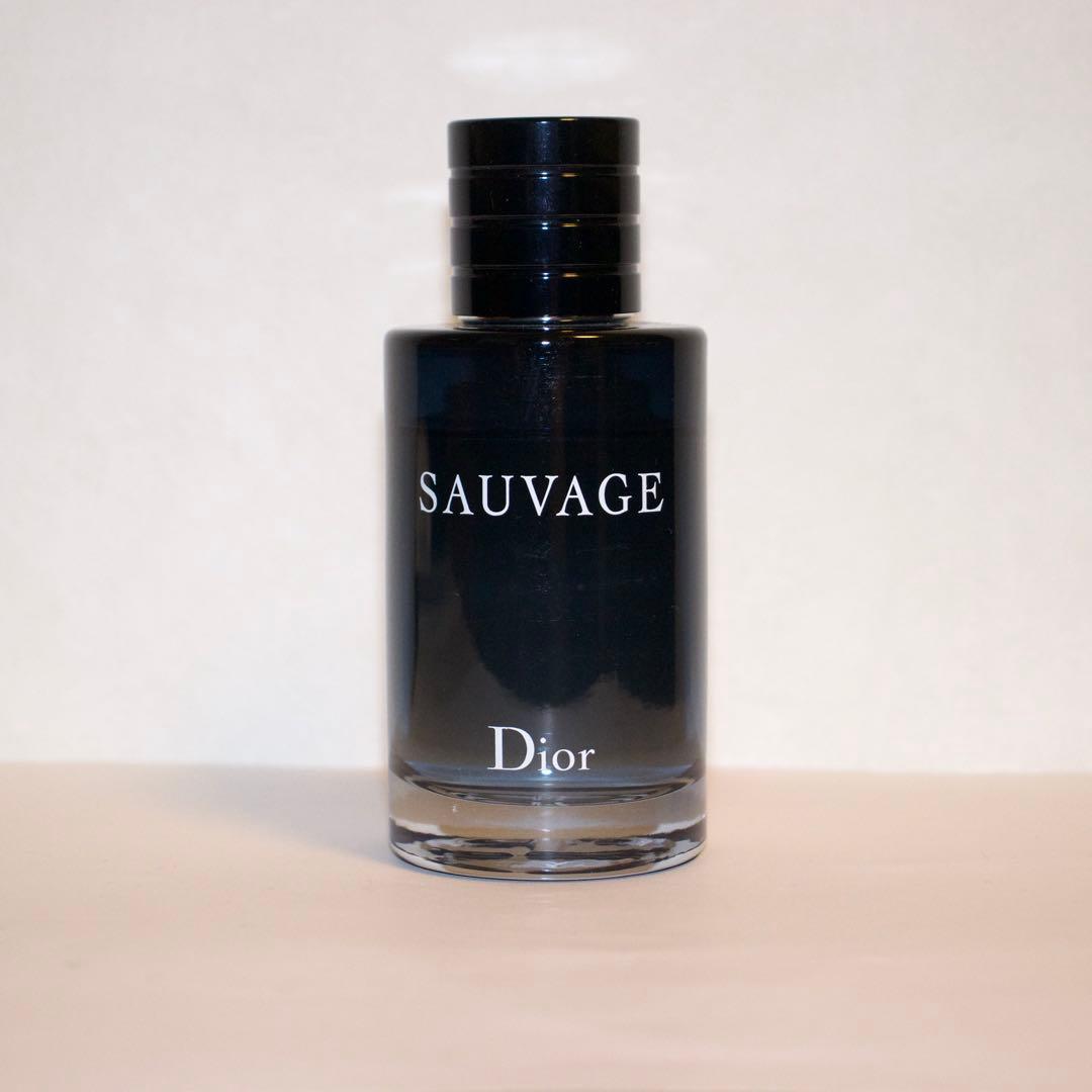 香水(男性用) Sauvage Eau de Toilette 100ml