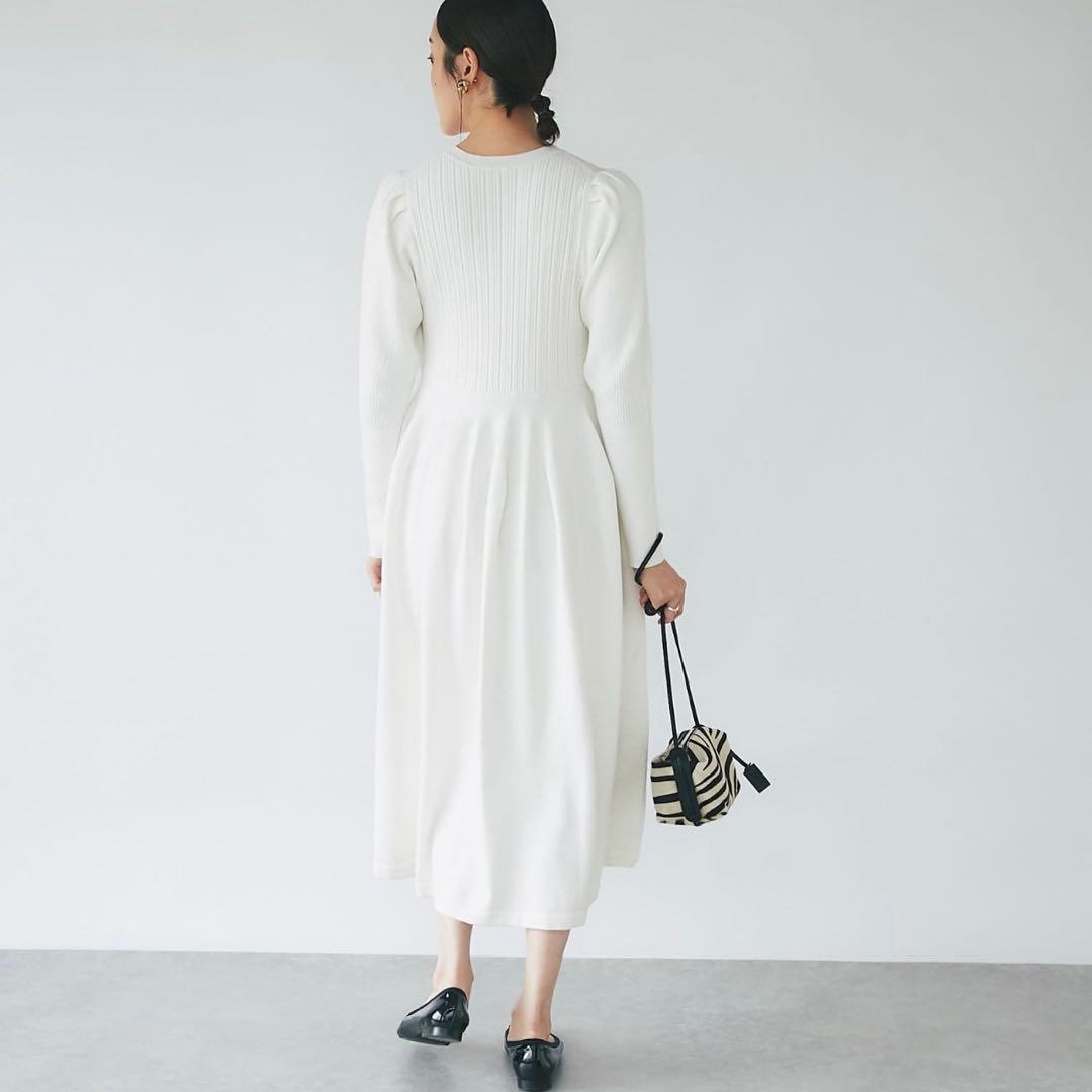 23100円未使用タグ付き　ラブティックボンボンパワショルロングニットワンピース