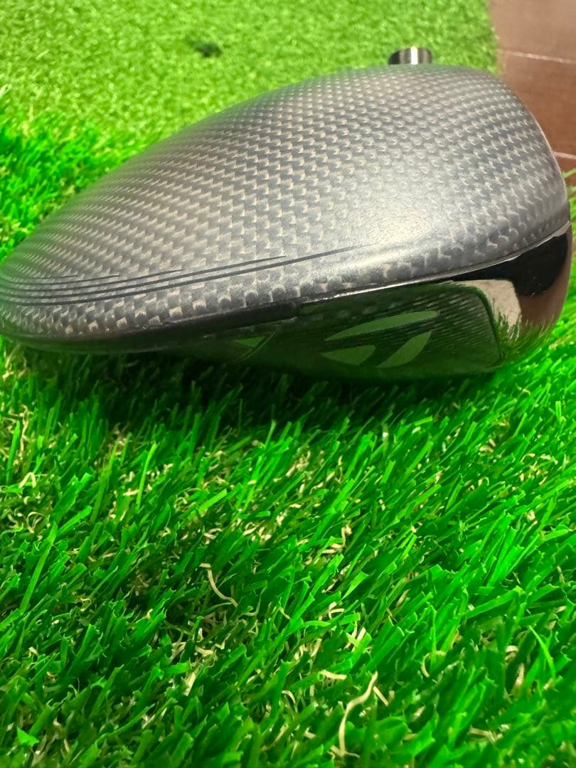 TaylorMade ドライバー 9.0度 qi35