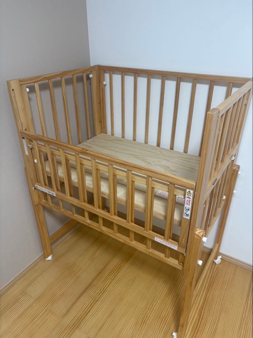 かつどん 大和屋　トール　木製 2段式ベビーベッド 安全ガード付き