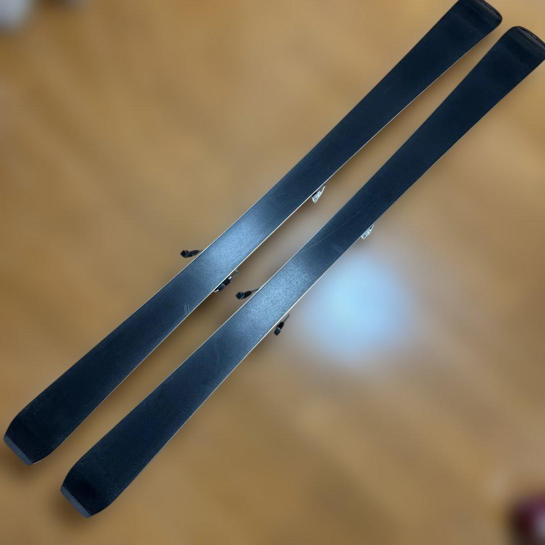 ジュニア用ATOMICスキー板 140cm (板のみ)