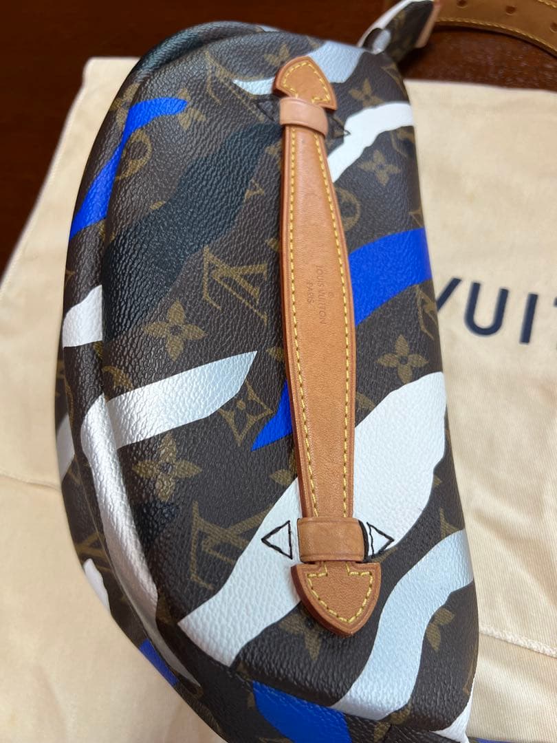 LOUIS VUITTON ボディバッグ・ウエストポーチ
