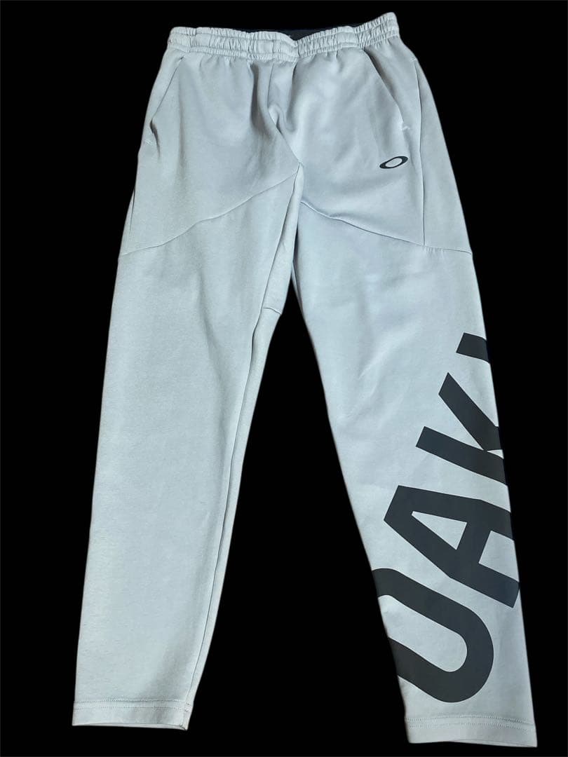 Oakley ナイロンジャケット・セットアップ グレー