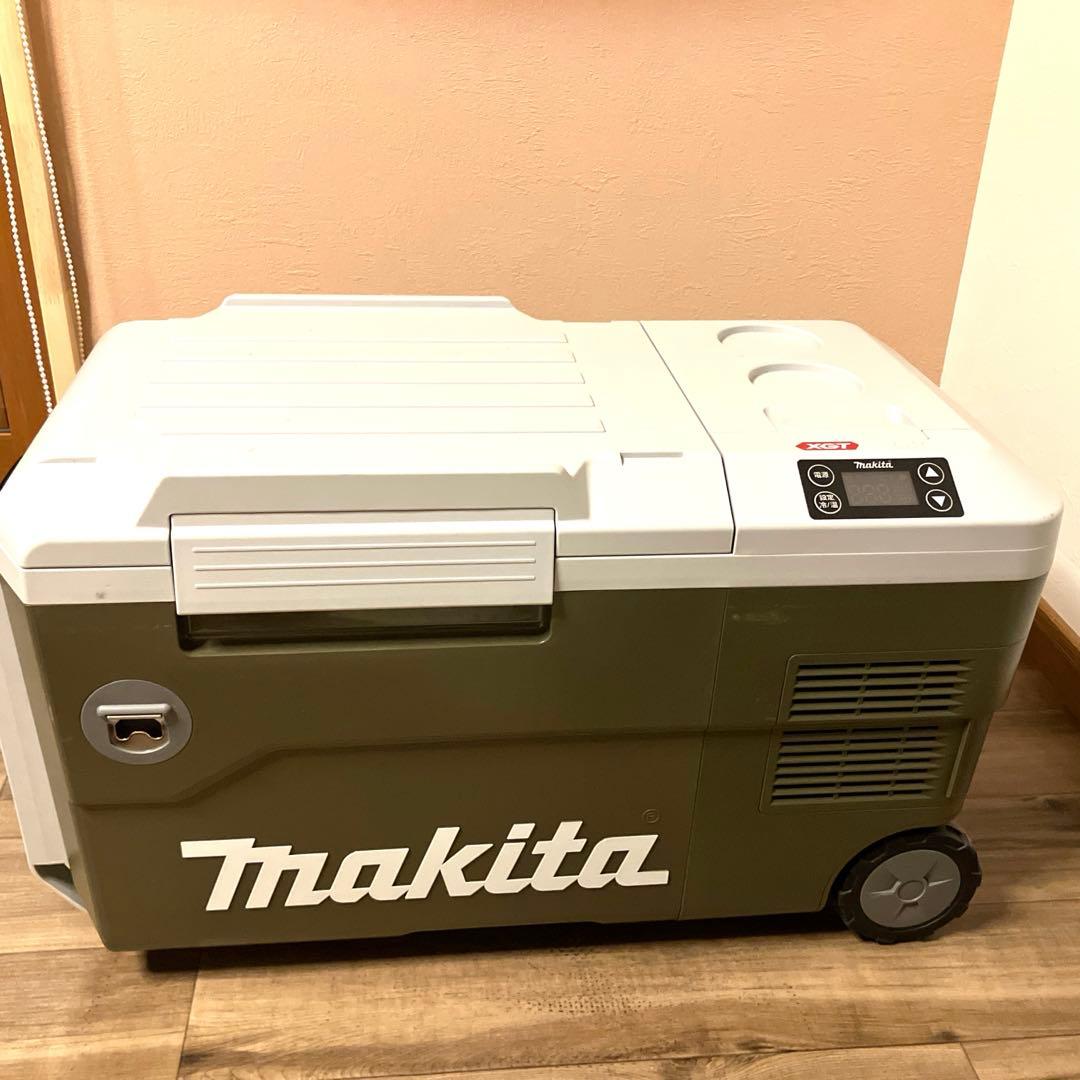 Makitaポータブル冷蔵庫 CW001Ｇ＋バッテリー18v5.0ah2個付美品