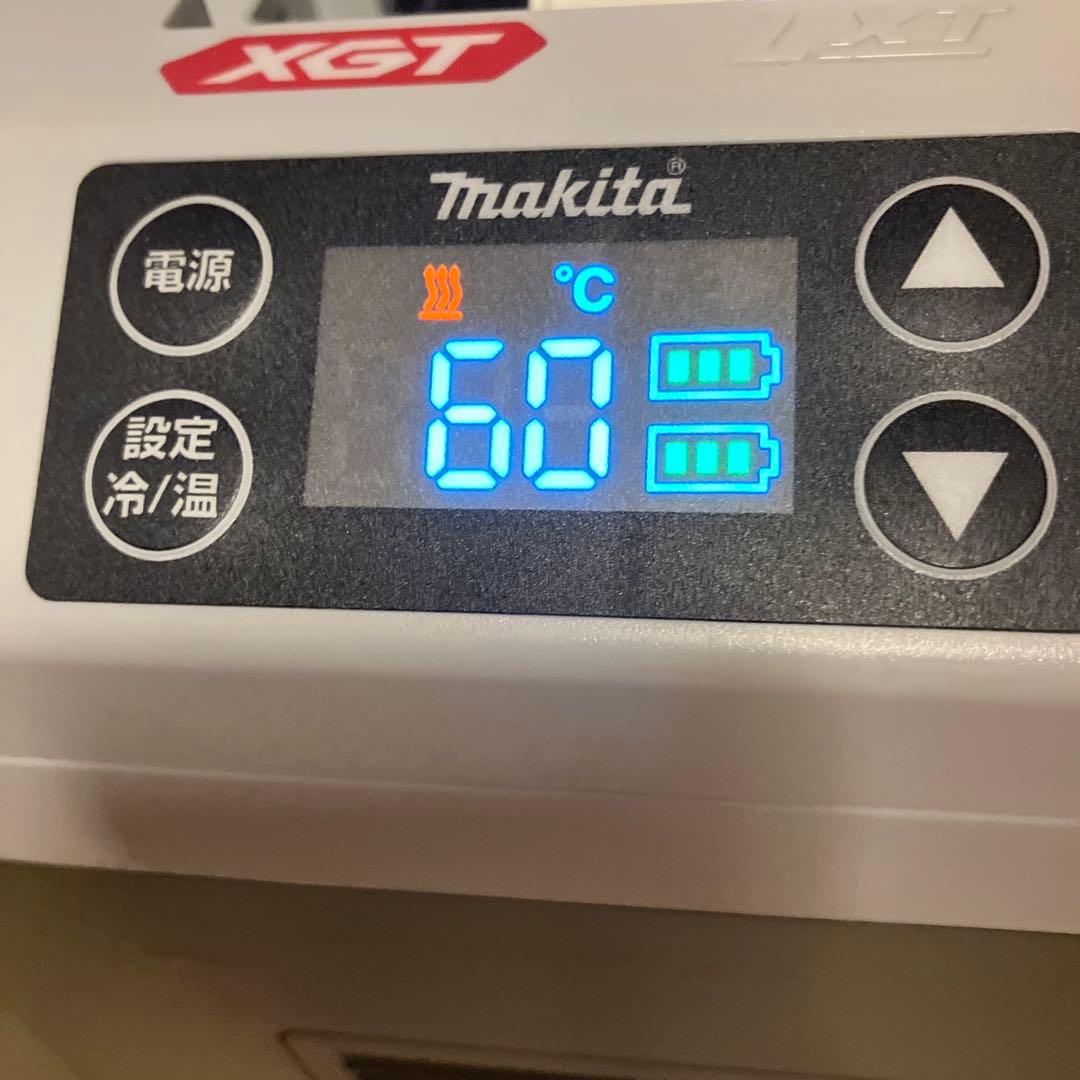 Makitaポータブル冷蔵庫 CW001Ｇ＋バッテリー18v5.0ah2個付美品
