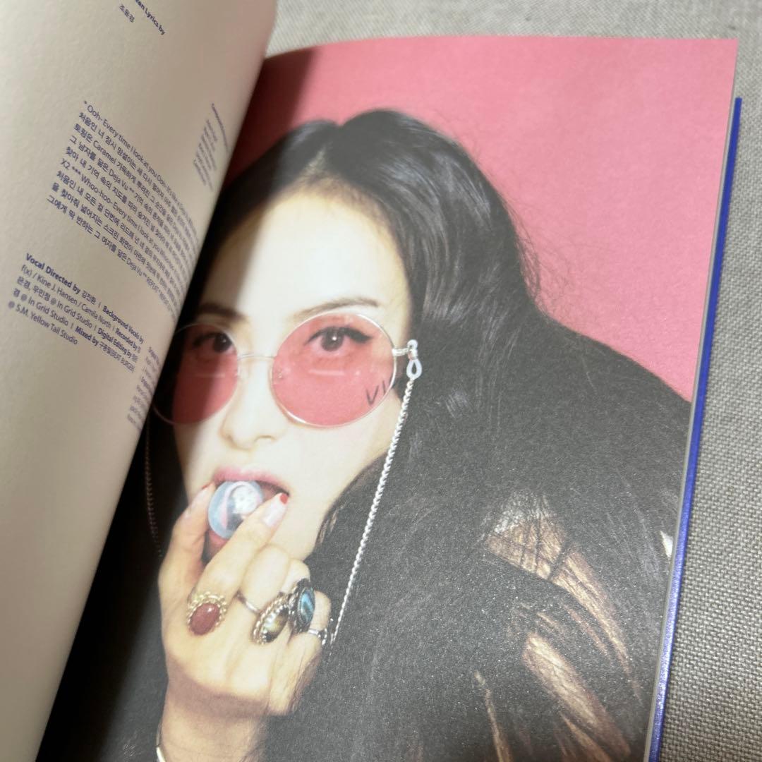 f(x) 「 4 Walls 」 ビクトリアver. トレカ クリスタル