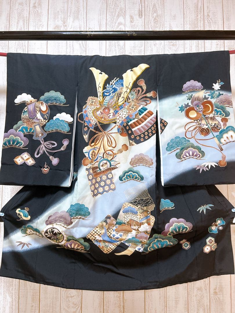 豪華刺繍入り♡産着　掛け着　熨斗目　兜　黒系