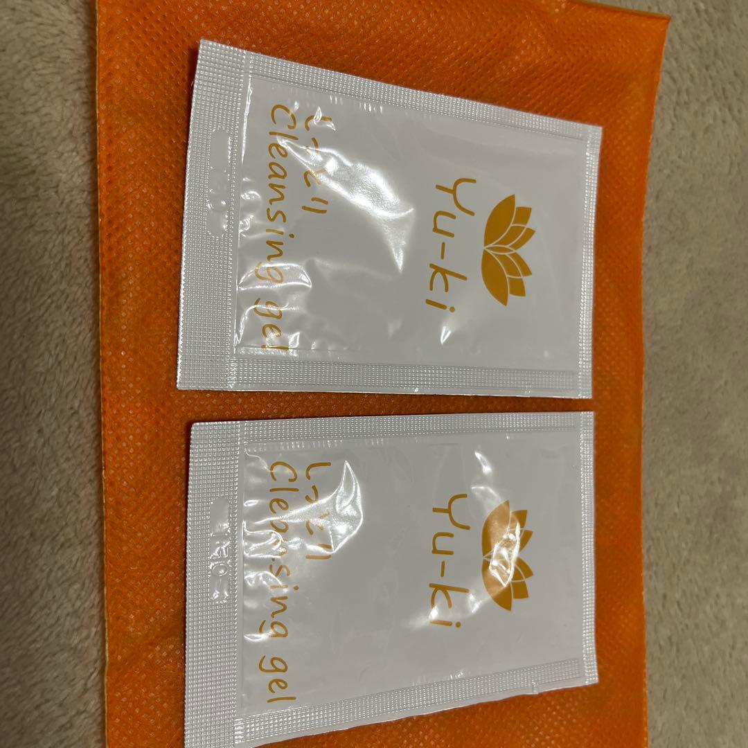 おまけ付き。Yu-ki ブースター ローション & オールインワン セラム