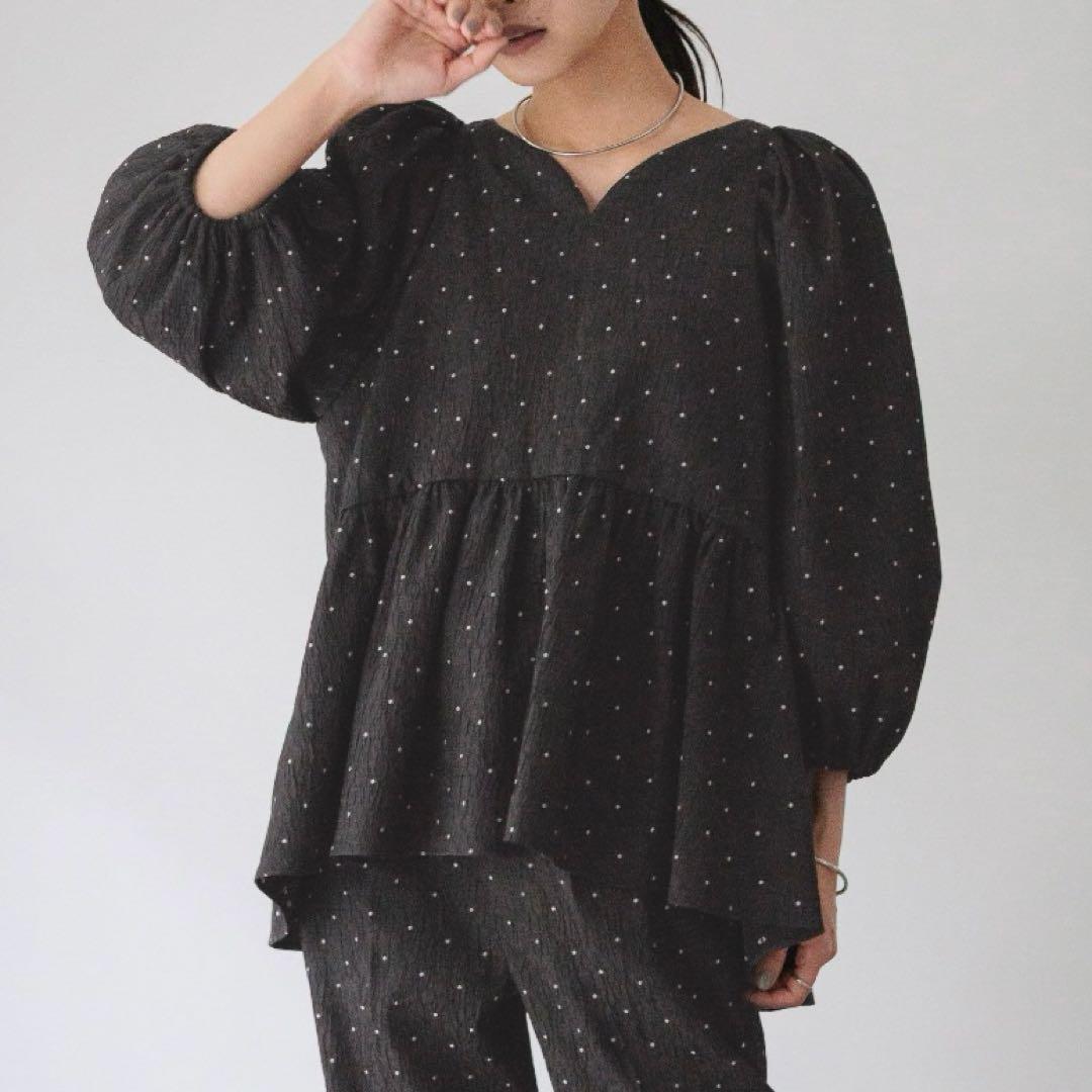 【新品未使用】LOWRYS FARM dayme ジャガードブラウス