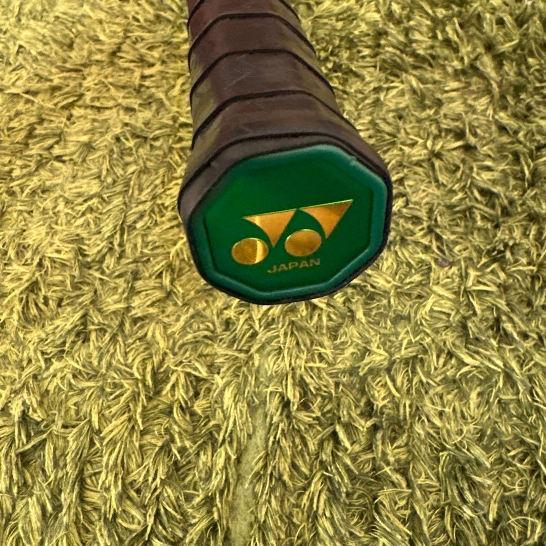 最終お値引き☆ほぼ新品YONEX GEOBRAKE 80V テニスラケット