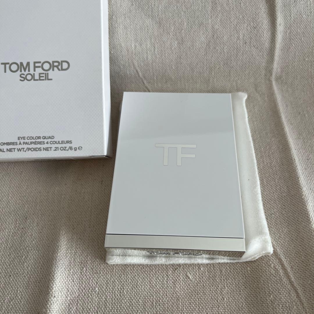 トムフォード　ソレイユ　アイカラー　クォード　01N