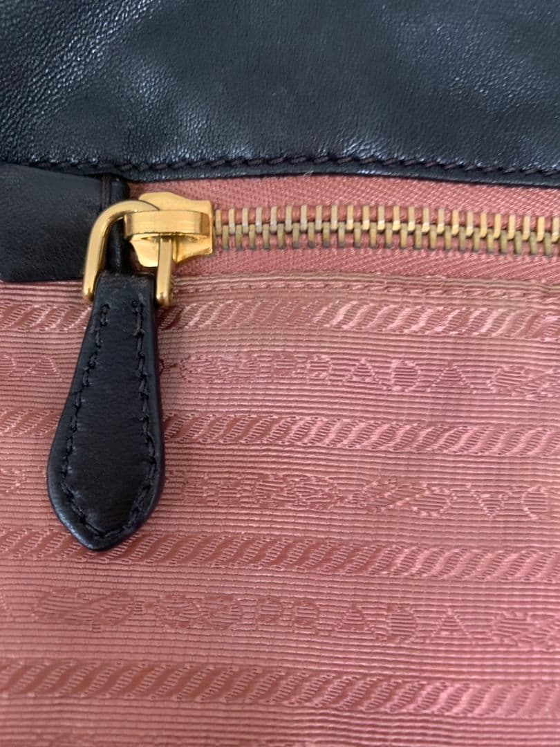 【Mochi】PRADA リボンハンドバッグ