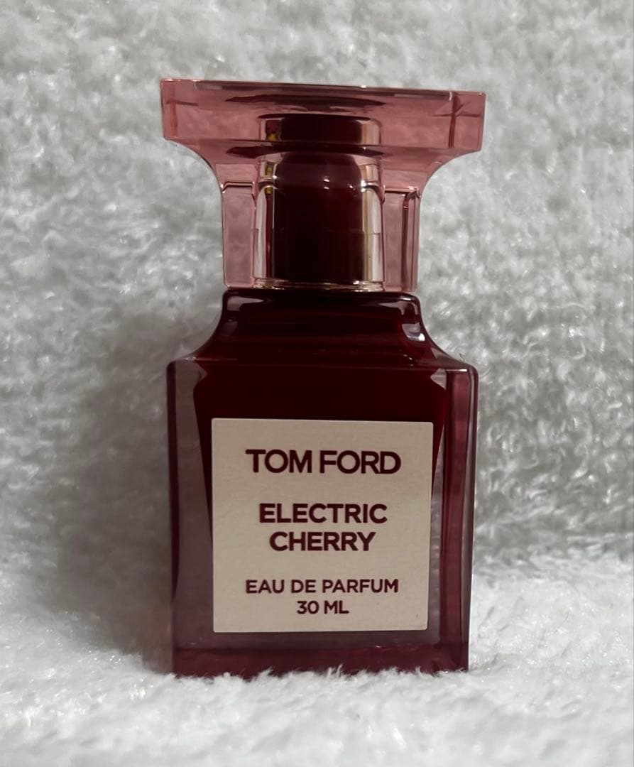 TOM FORD ELECTRIC CHERRY 30ml オードパルファム