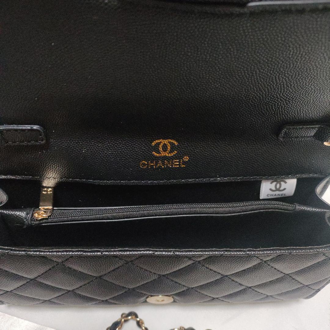 シャネル ショルダーバッグ ゴールド ノベルティ
