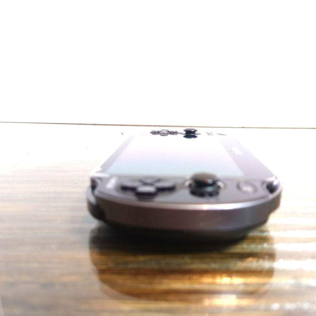 PS Vita PCH1100 ブラック 　 【動作確認済み】【美品】