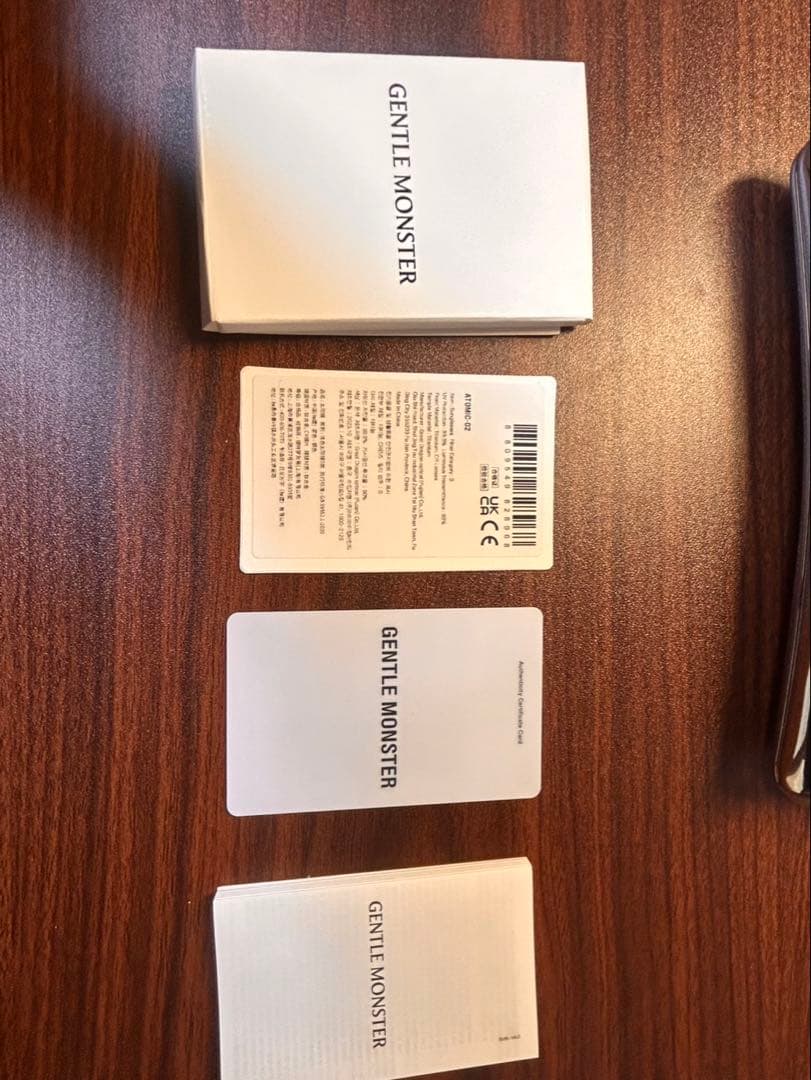 小物 Gentle monster Atomic-02