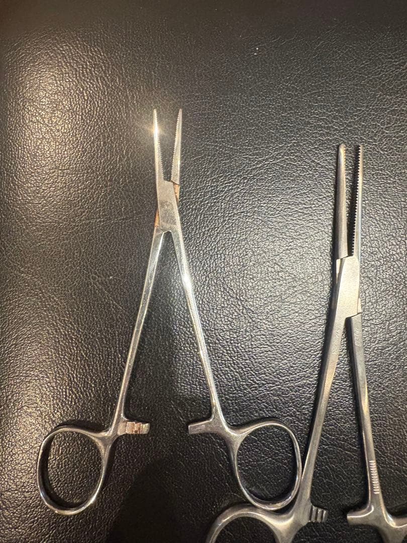 外科用コッヘル、ペアン、曲がり先端クランプ型器具9点セット