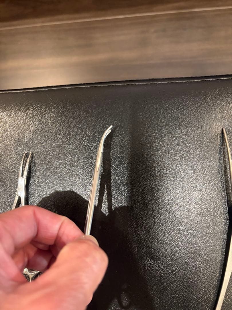 外科用コッヘル、ペアン、曲がり先端クランプ型器具9点セット