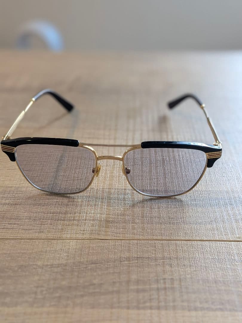 Gucci ゴールド/ブラック ダブルブリッジ アイウエア