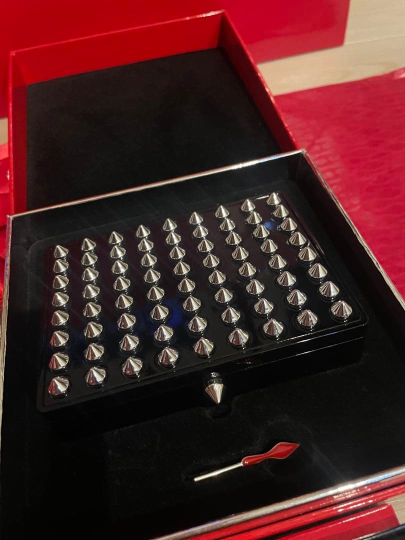 新品Christian Louboutin ラパレット　アイシャドウ・ケース