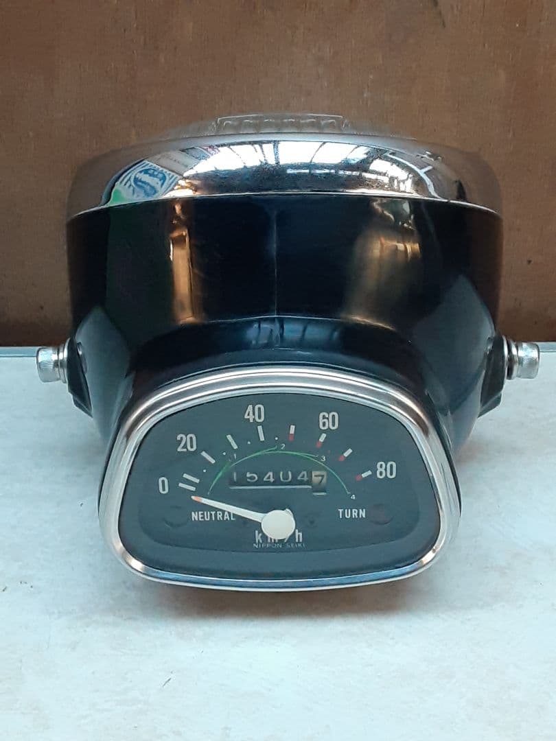 c*r様 CD90ヘッドライト・スピードメーター　セット　中古出品　動作未確認品