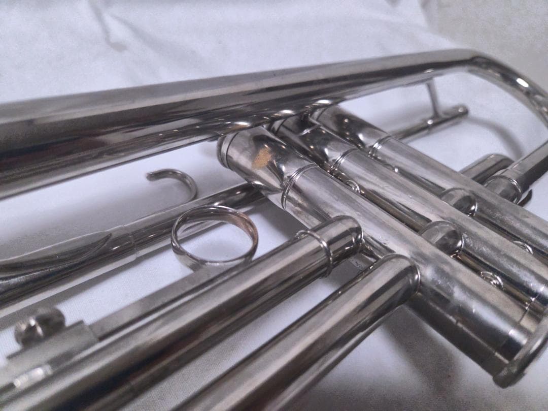 YAMAHA YTR-136 トランペット ニッケルメッキ 日本製 #2420F