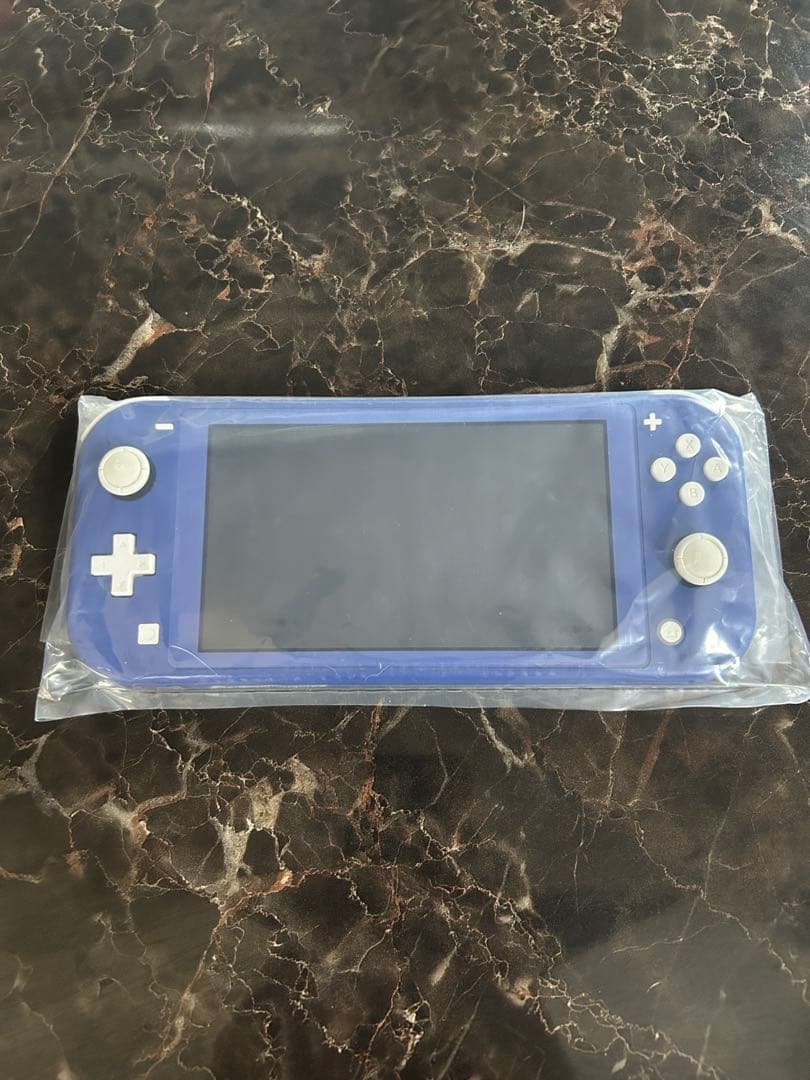 一回目の値下げNintendo Switch Lite ブルー