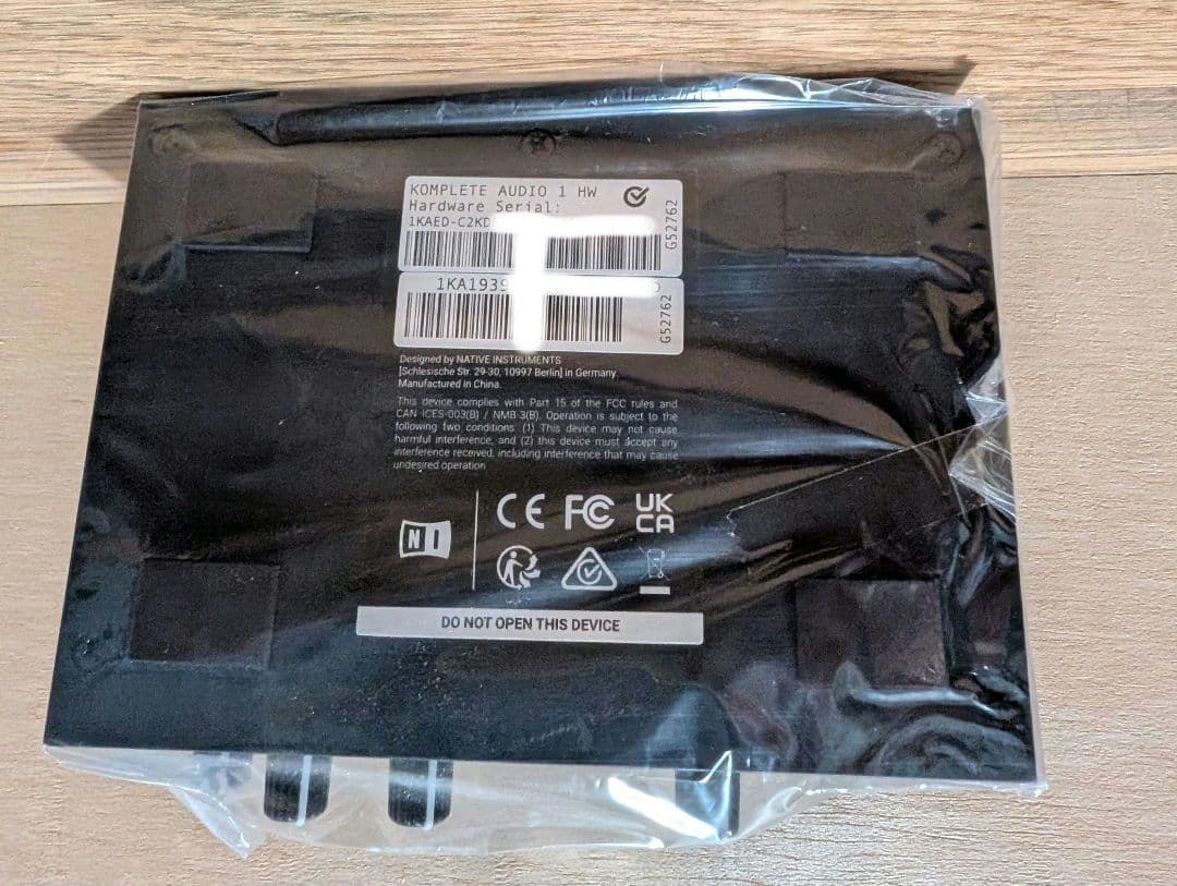 Native Instruments Komplete Audio 1 譲渡ID