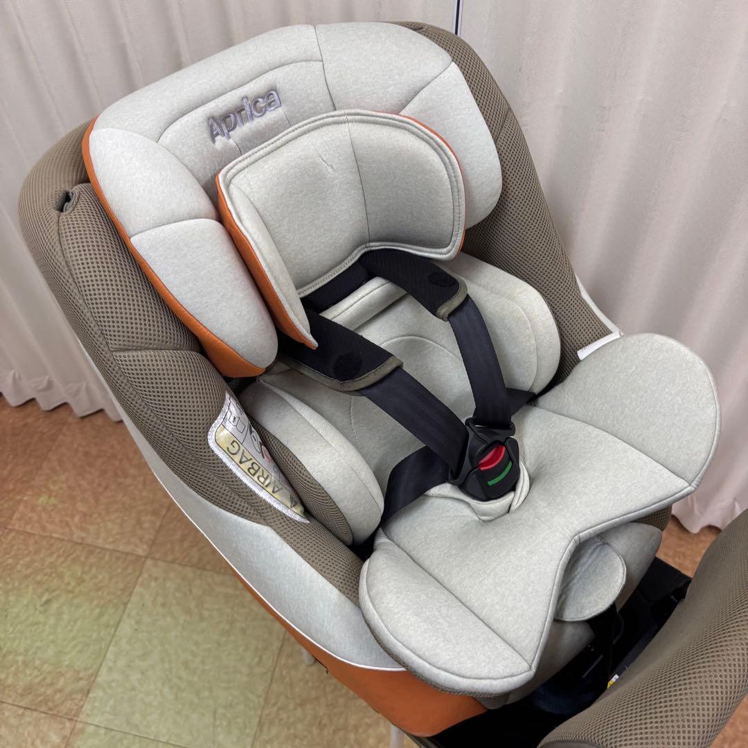 クリーニング済　☆美品☆　新生児　アップリカ　クルリラ　ISOFIX　テラコッタ