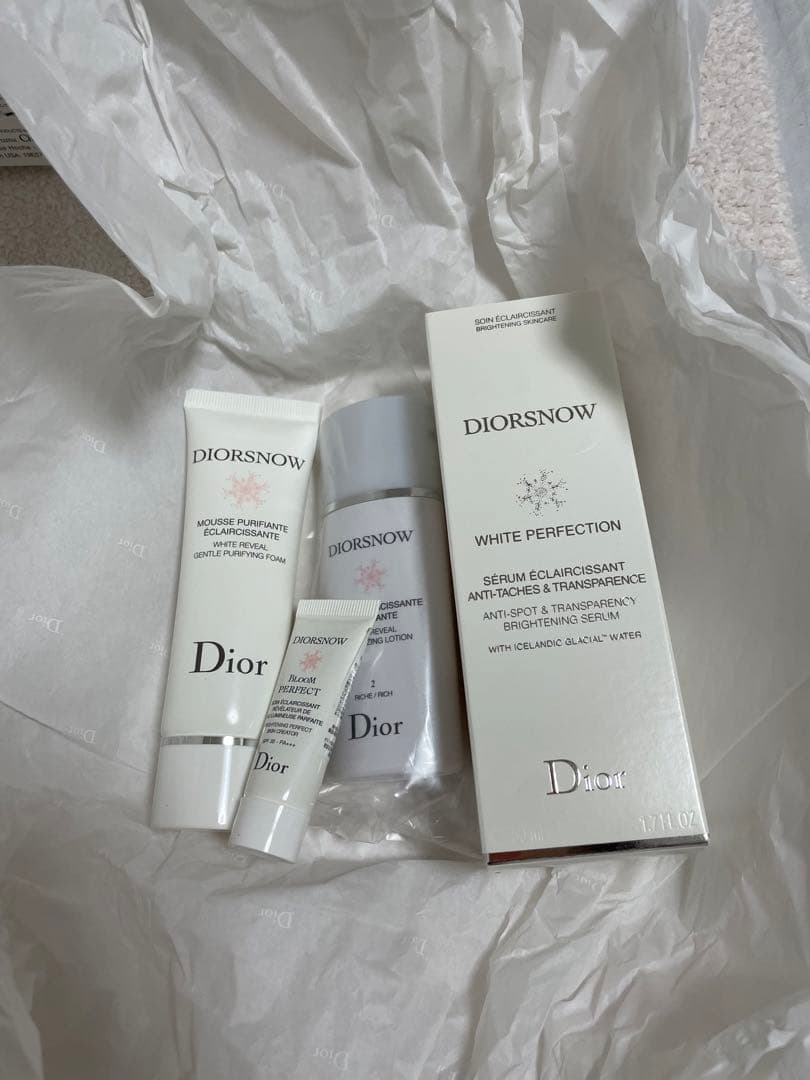 DIOR  ポーチ付き　新品未使用