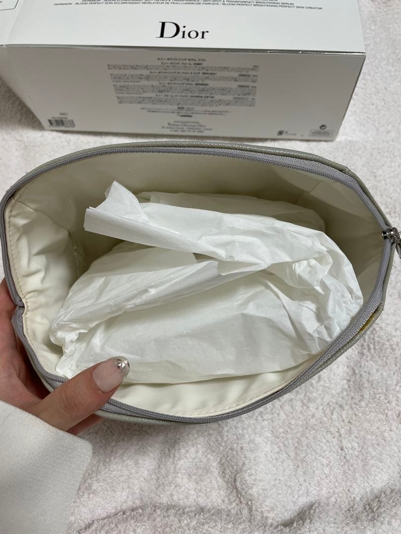 DIOR  ポーチ付き　新品未使用