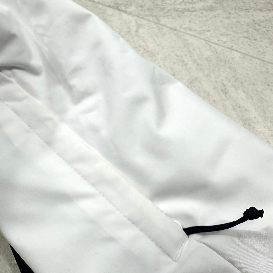 タグ付あり【OAKLEY】スノーボードウェア 上下 セットアップ L/XL