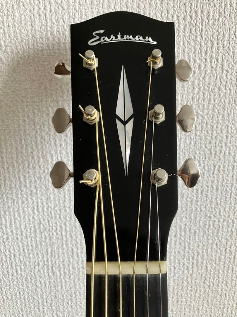 Eastman E22-SS/v-SB アコースティックギター J-45スタイル