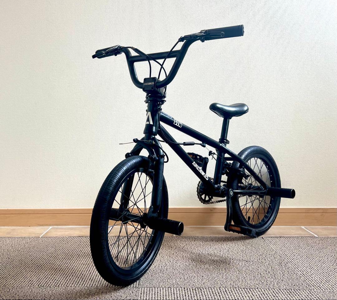 ニック　BMX ARES BIKES STN16 バイク マッドブラック