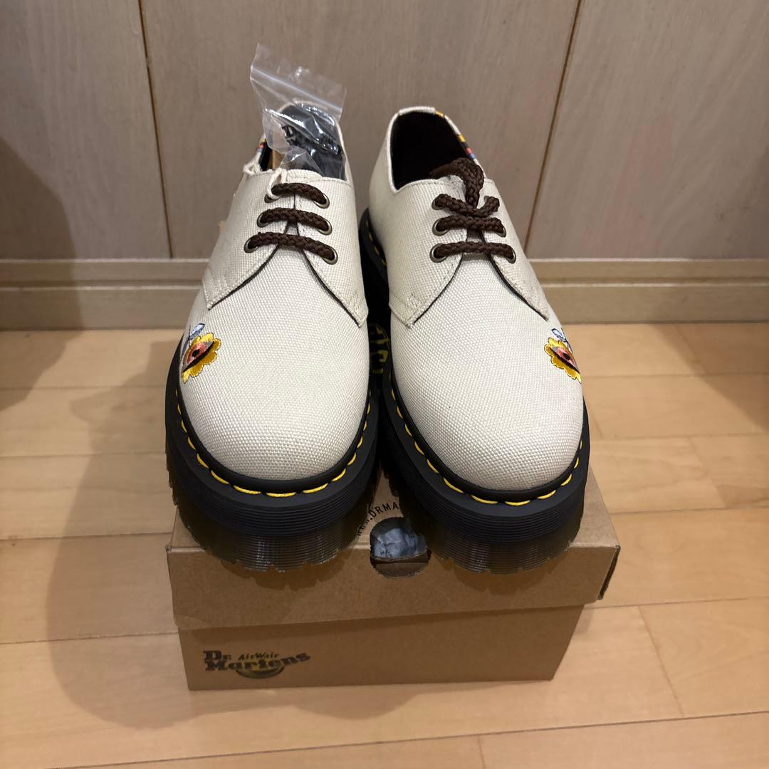 Dr. Martens 1461 アイボリー 花柄刺繍　最終値下げ