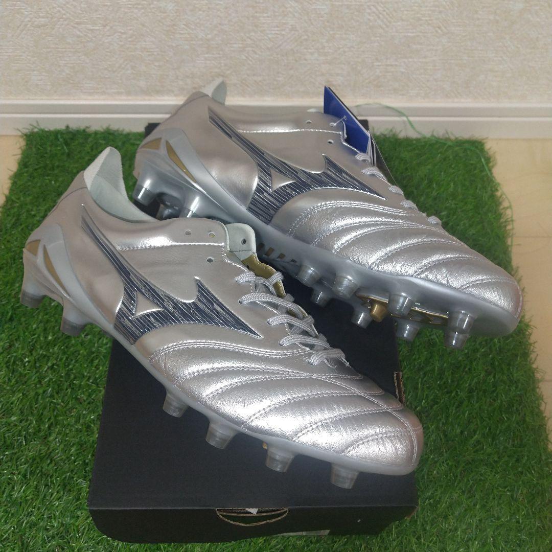 【新品未使用26.0】モレリア NEO Ⅳ JAPAN 限定プラチナムシルバー