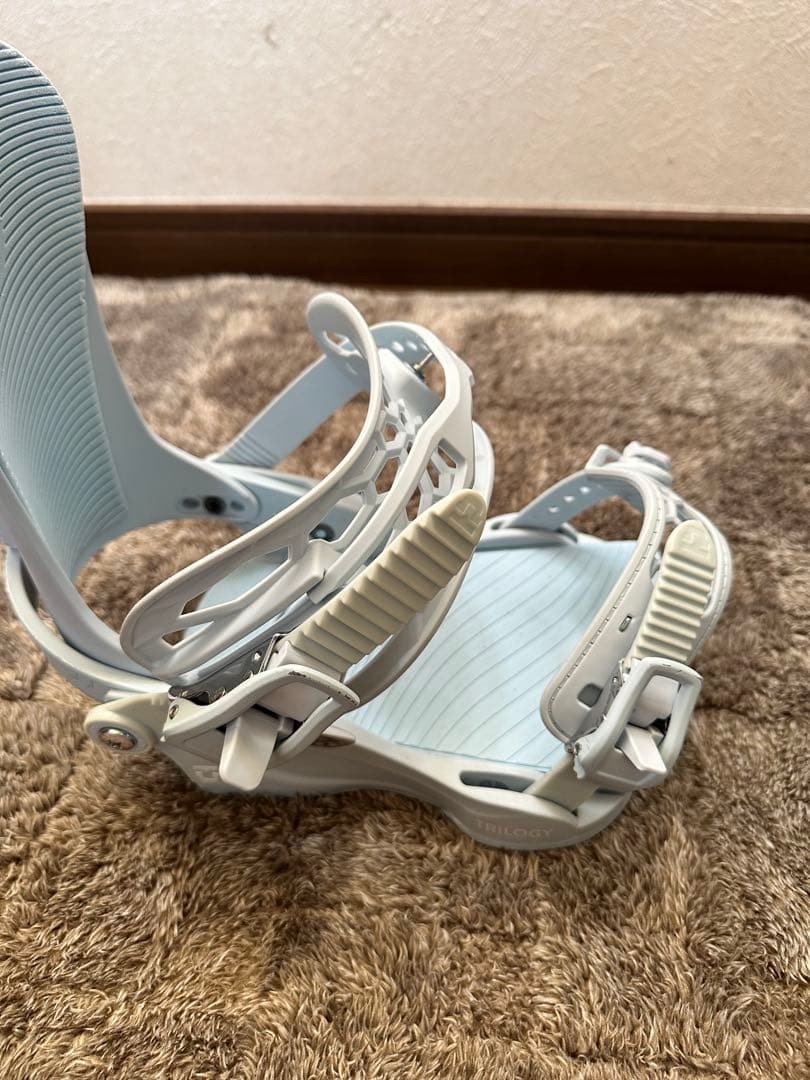 UNION TRILOGY ユニオン トリロジー スノーボード ビンディング