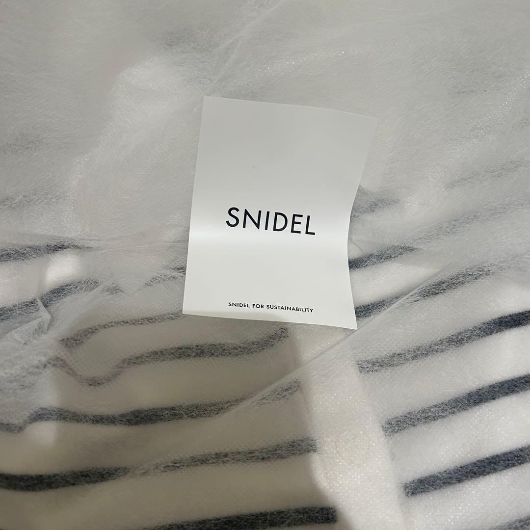 SNIDEL シャツドッキングヘムボリュームニットプルオーバー　BORDER